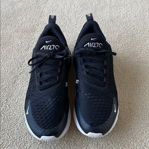 Women’s Nike Air Max 270 Premium sneakers